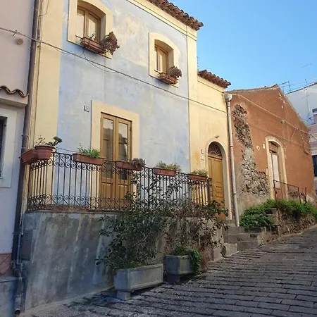 La Casetta Azzurra Aci Castello Exterior foto